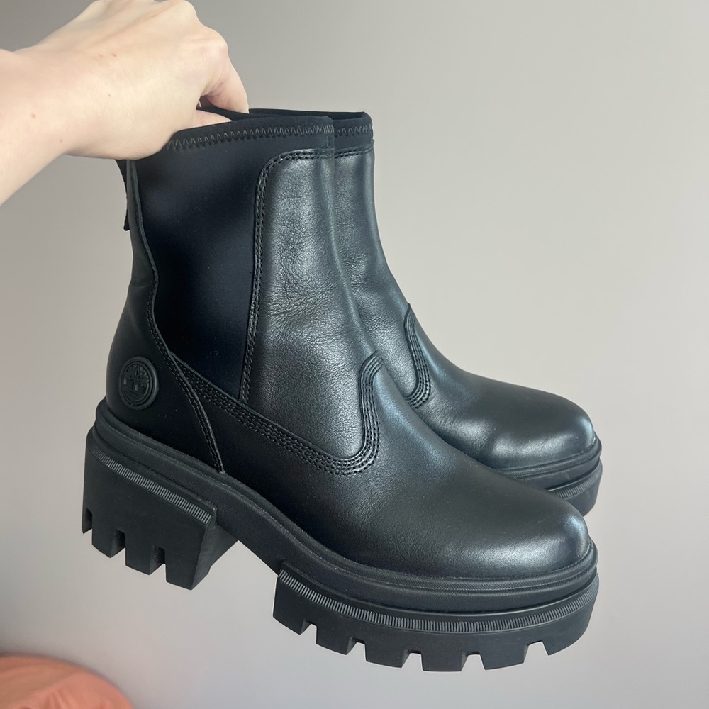 Timberland Black Lug Sole Everleigh Ankle Boots